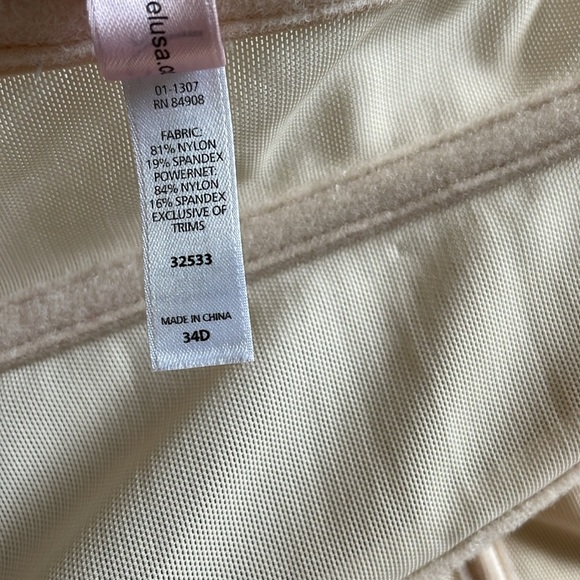 NEW Jezebel Caress Bustlier -Nude 34D - Picture 6 of 6